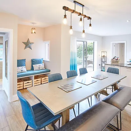 Villa Birds Eye View Whitby Exterior foto